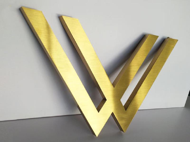 VI設(shè)計(jì)中標(biāo)識的色彩運(yùn)用.jpg